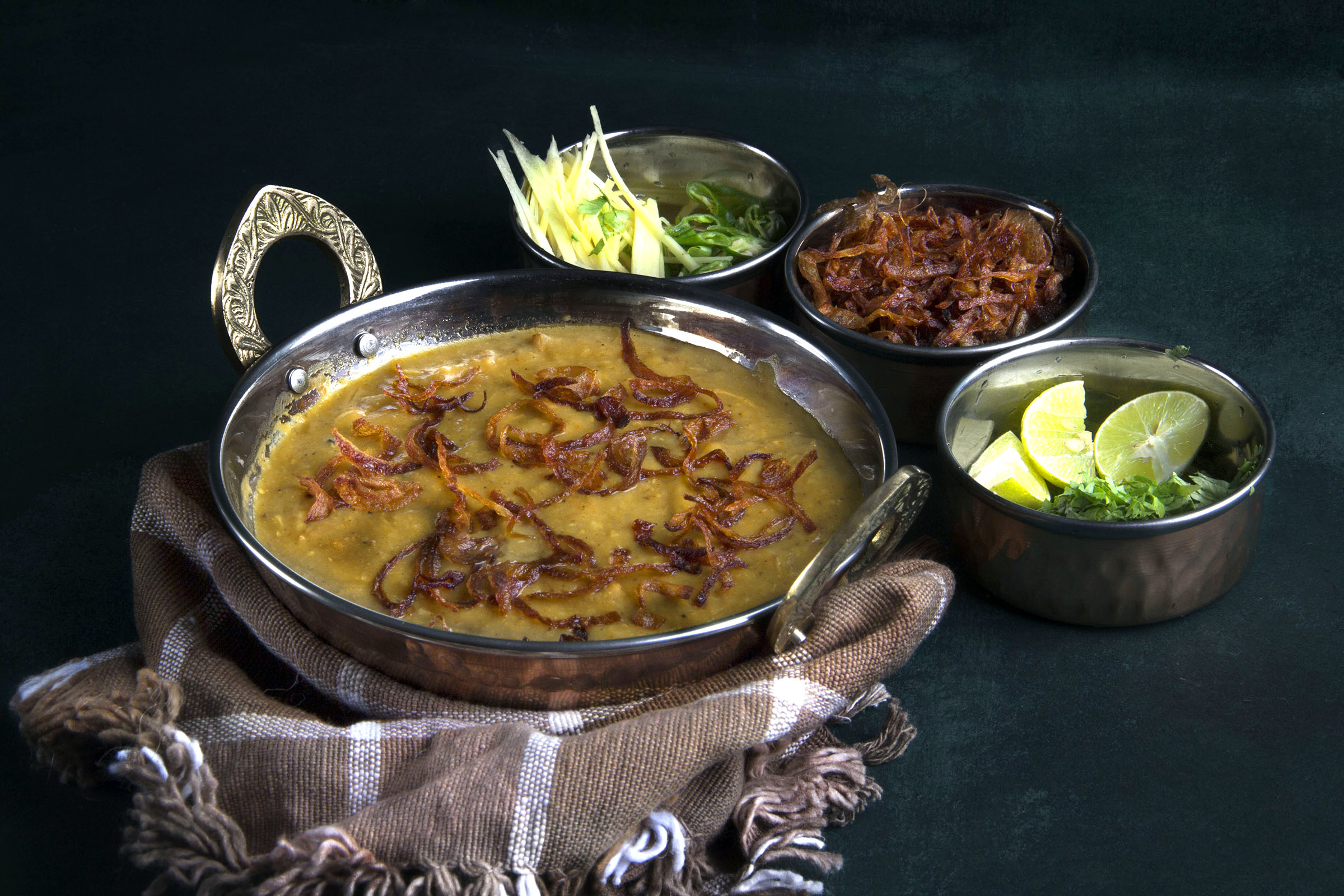Dum Pukht Haleem Chicken
